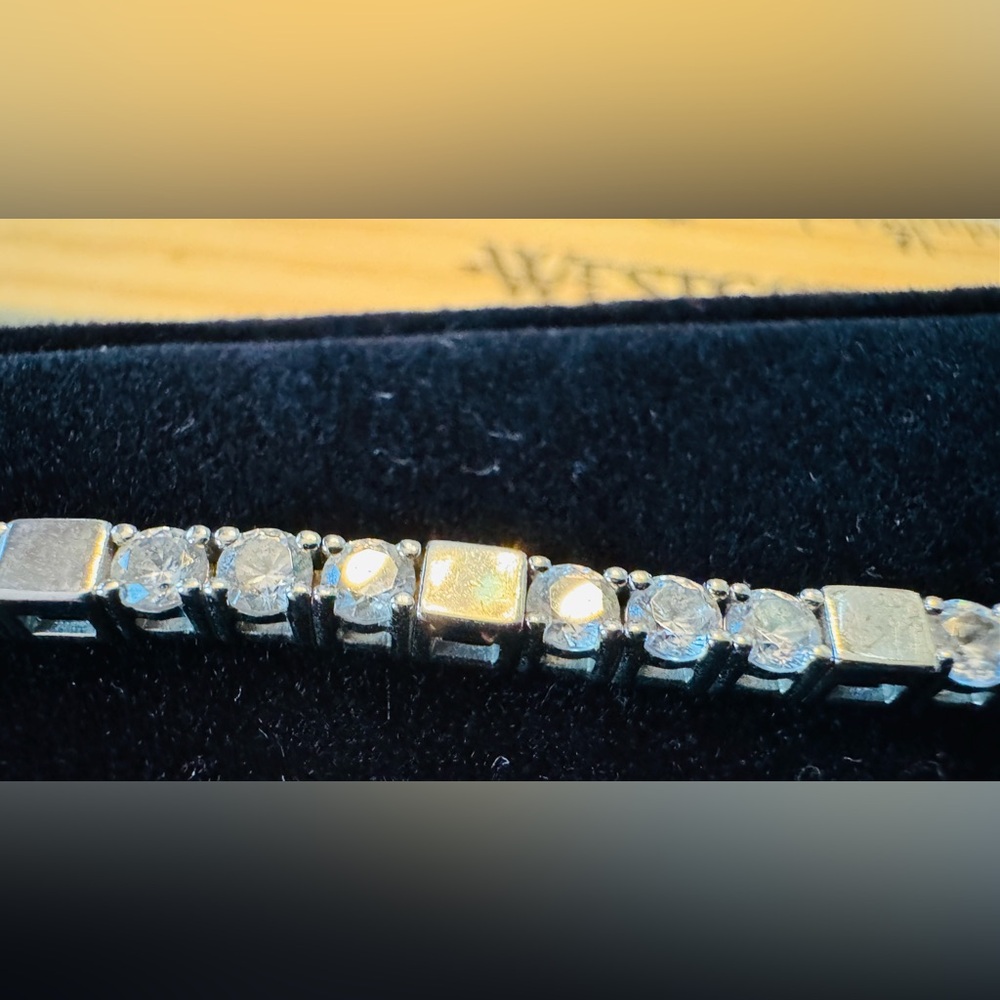 Elegant Silver and CZ Women's Bracelet - 7” - Picture 6 of 8